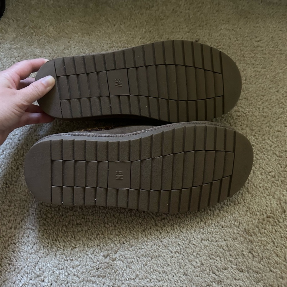 Cushionaire Women's Brown Slip-On Shoes - Picture 3 of 4